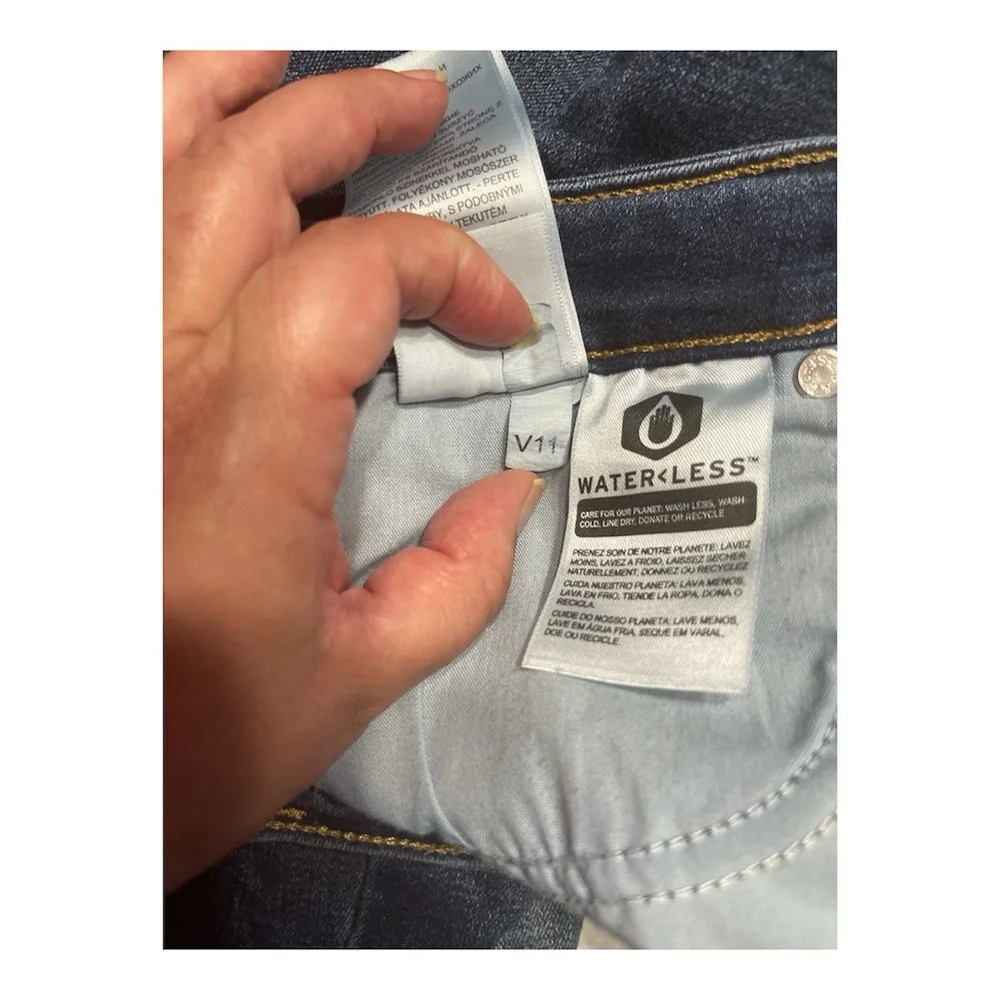 Levi's 711 Skinny Denim Blue Jeans Womens Size 31